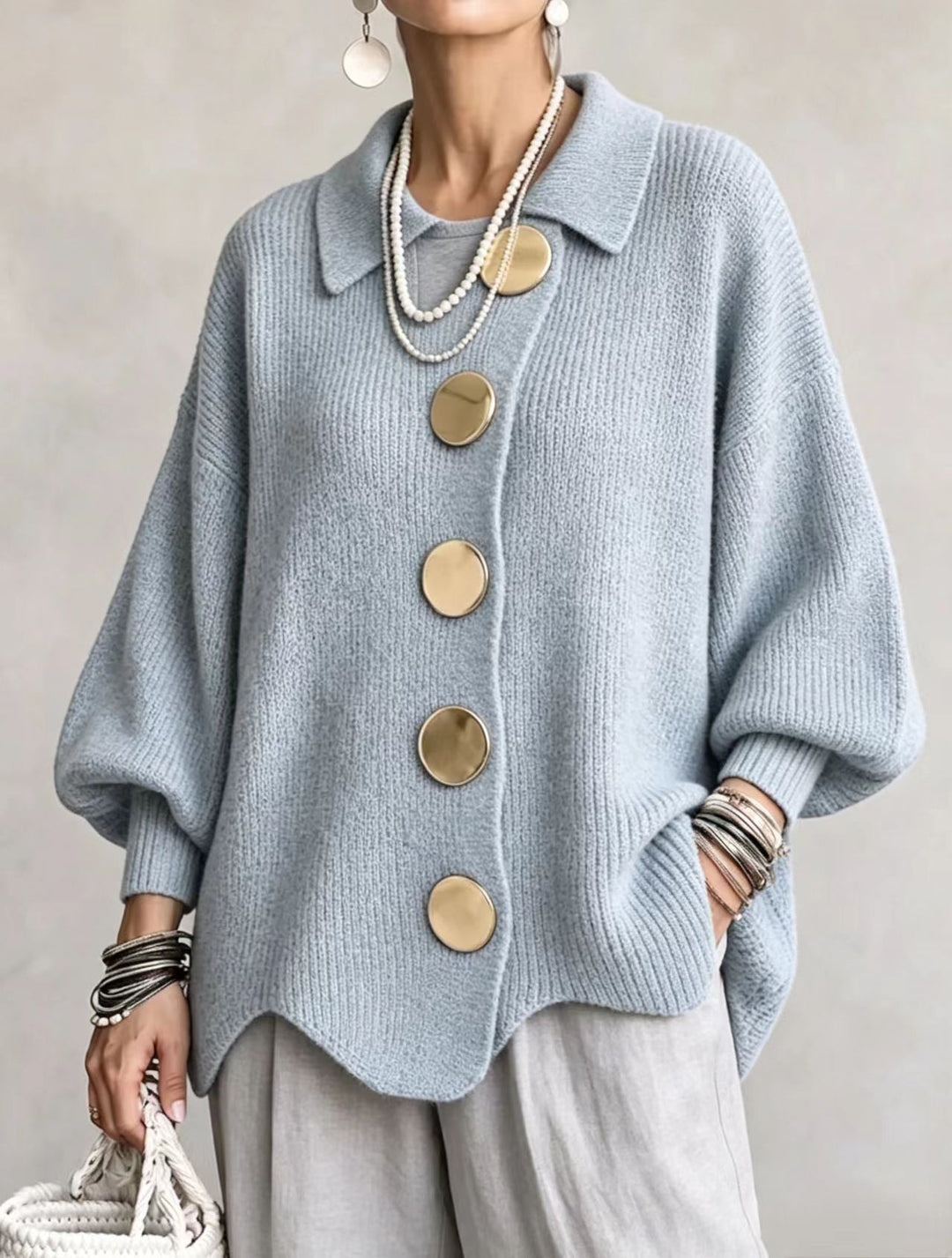 Isadora | Cardigan oversize à col avec gros boutons métalliques