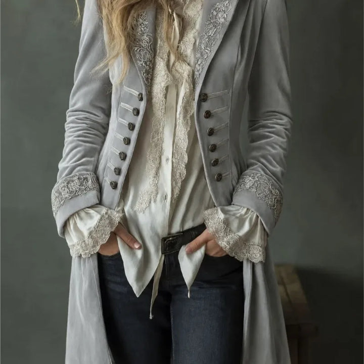 Philomena | Veste longue en velours brodé