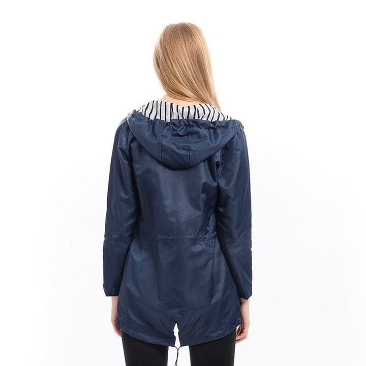 Hélia | Manteau de pluie à capuche